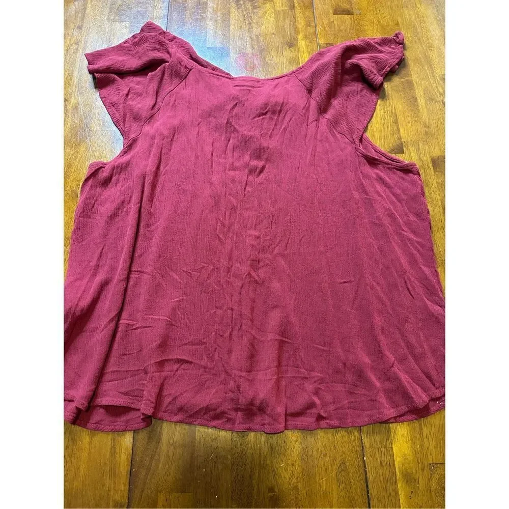 Torrid Womens Plus Size 3X Rayon Stretch Ruffle Chest Accent Burgundy Shirt Top